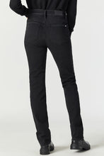 Kendra Straight Leg Jeans