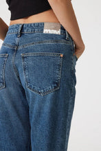 Savannah Straight Cuffed Jean