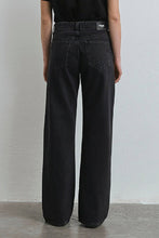 Taylor Straight Leg Jeans