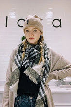 Triangle Scarf (2 Colours)