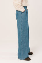 Lyocell Denim w/ Tie Belt