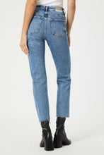 New York High Rise Straight Leg Jean