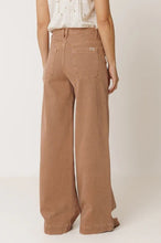 Crossed Waist-Band Pant